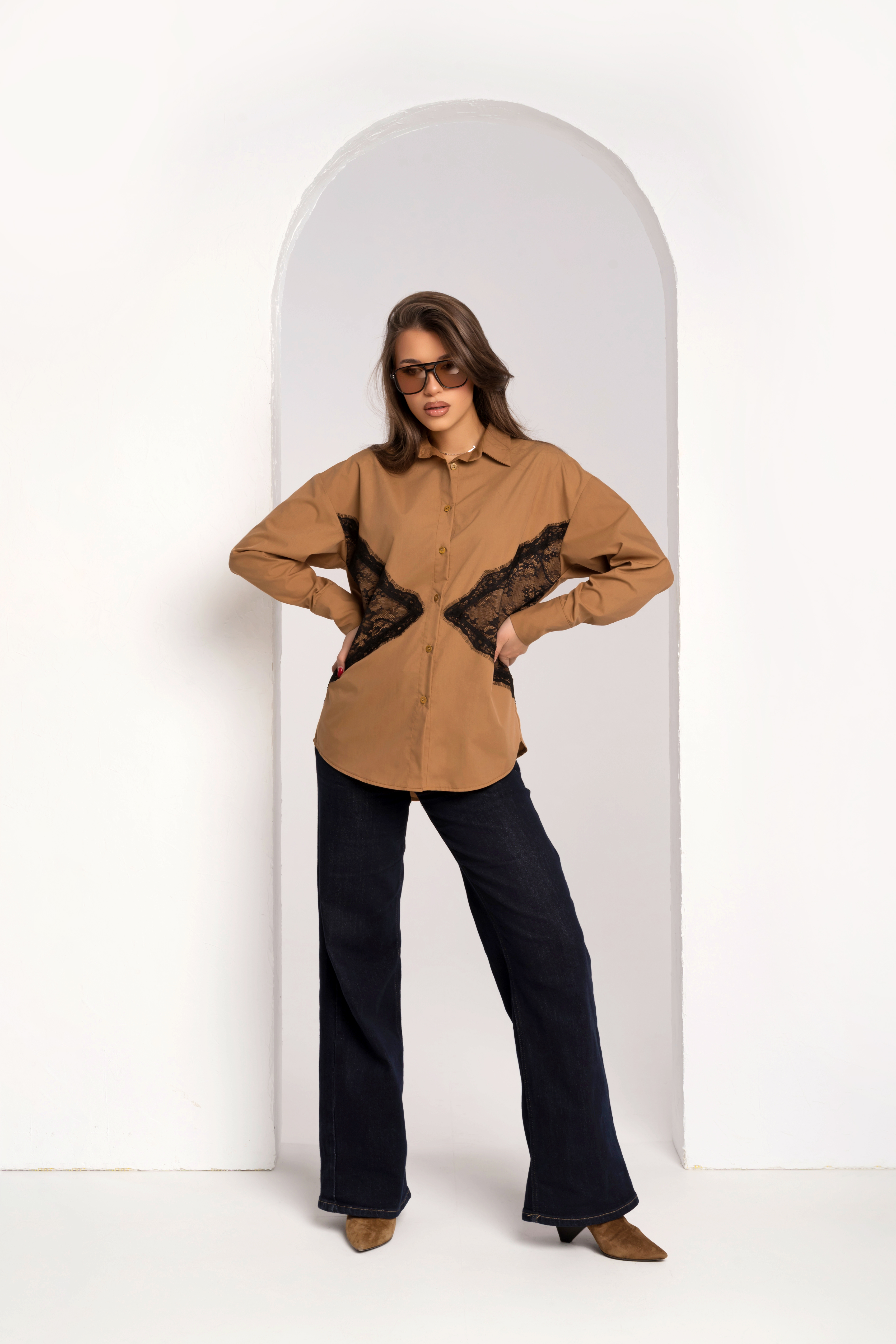 Дамска бежова риза PIZZO BEIGE