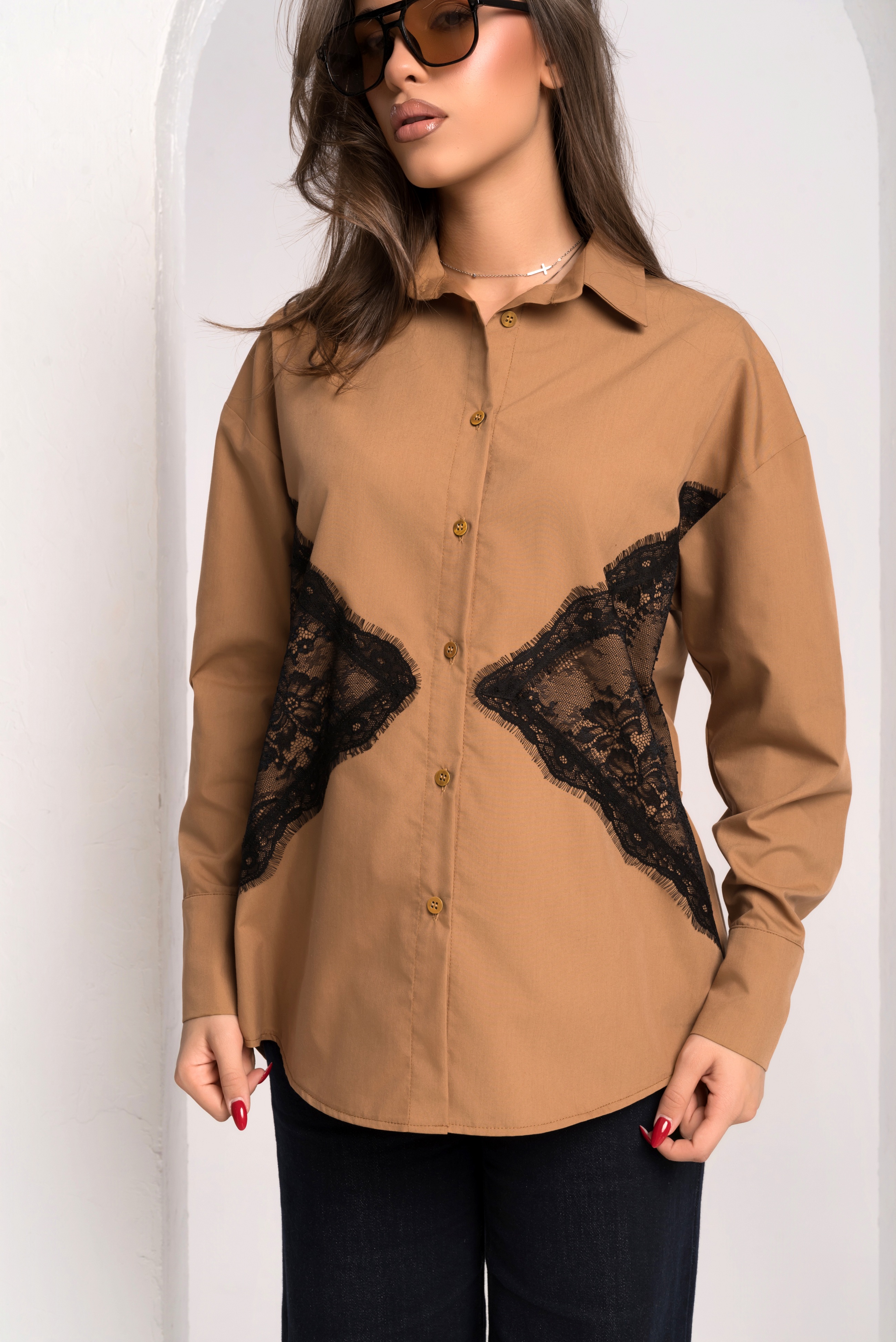 Дамска бежова риза PIZZO BEIGE